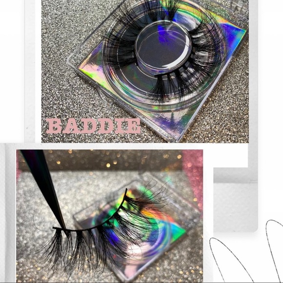 Strip lashes !! - Picture 4 of 5